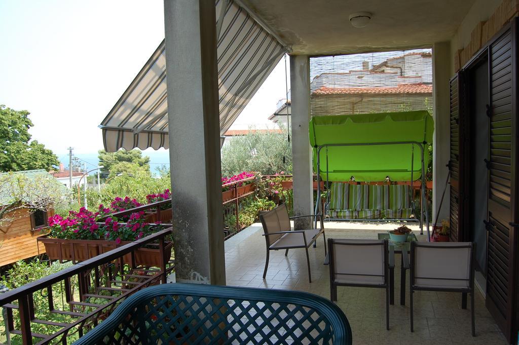 B&B Villa Francesca Soverato Marina Exteriör bild