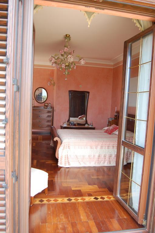 B&B Villa Francesca Soverato Marina Rum bild