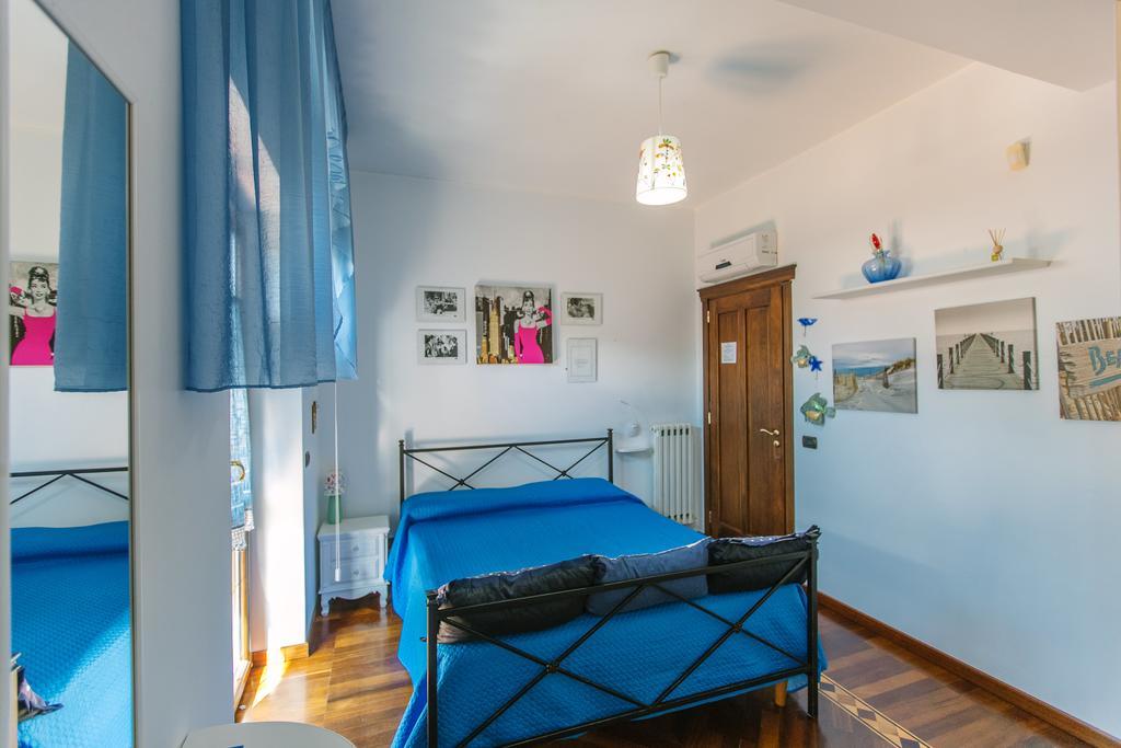 B&B Villa Francesca Soverato Marina Exteriör bild
